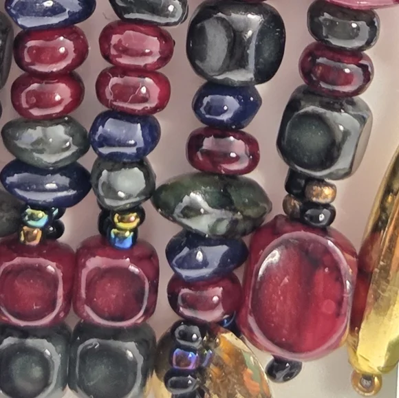 Elegant Beaded Drop Earrings - Picture 5 of 8